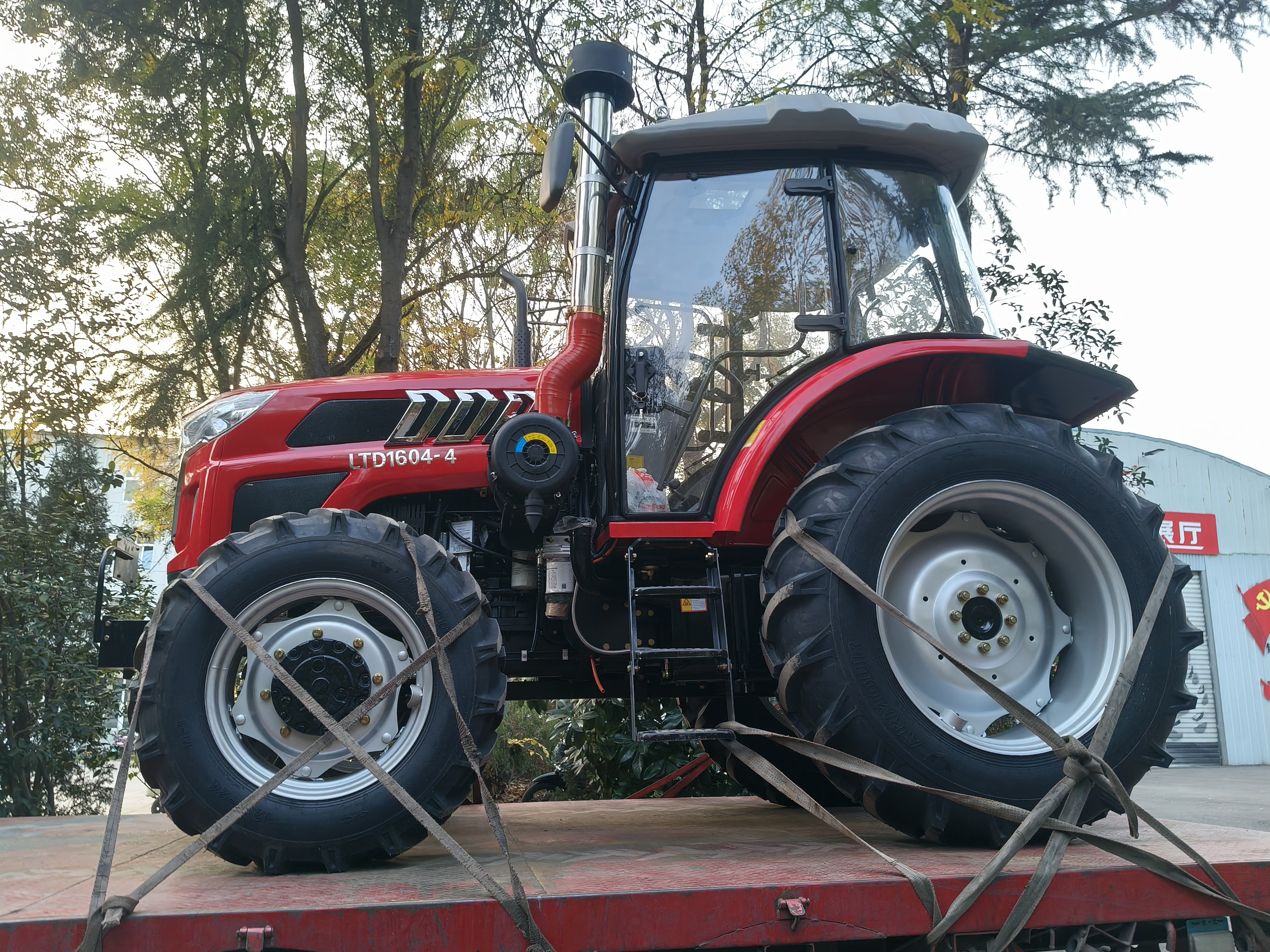 LTD1604-6 Tractor