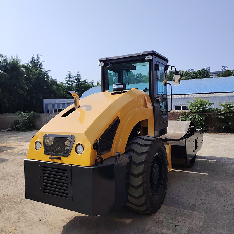 LTS308H Road Roller: A Practical Compaction Equipment Suitable for Multiple Scen