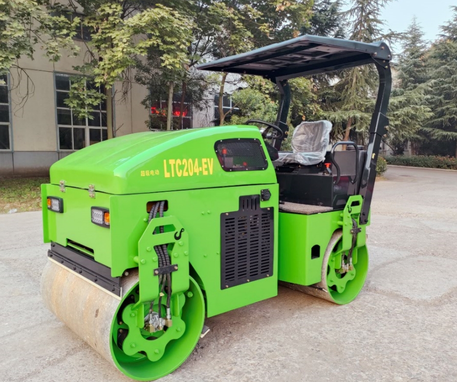 Green Power • Intelligent Efficiency | LTC204-EV Roller, Partnering You to Build