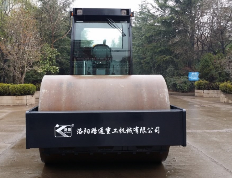 LT214B Road Roller: Build Solid Quality, Empower High-Quality Urban Infrastructu