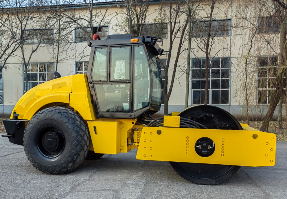 LT216B Road Roller: Outstanding Performance for High-Quality Road Construction