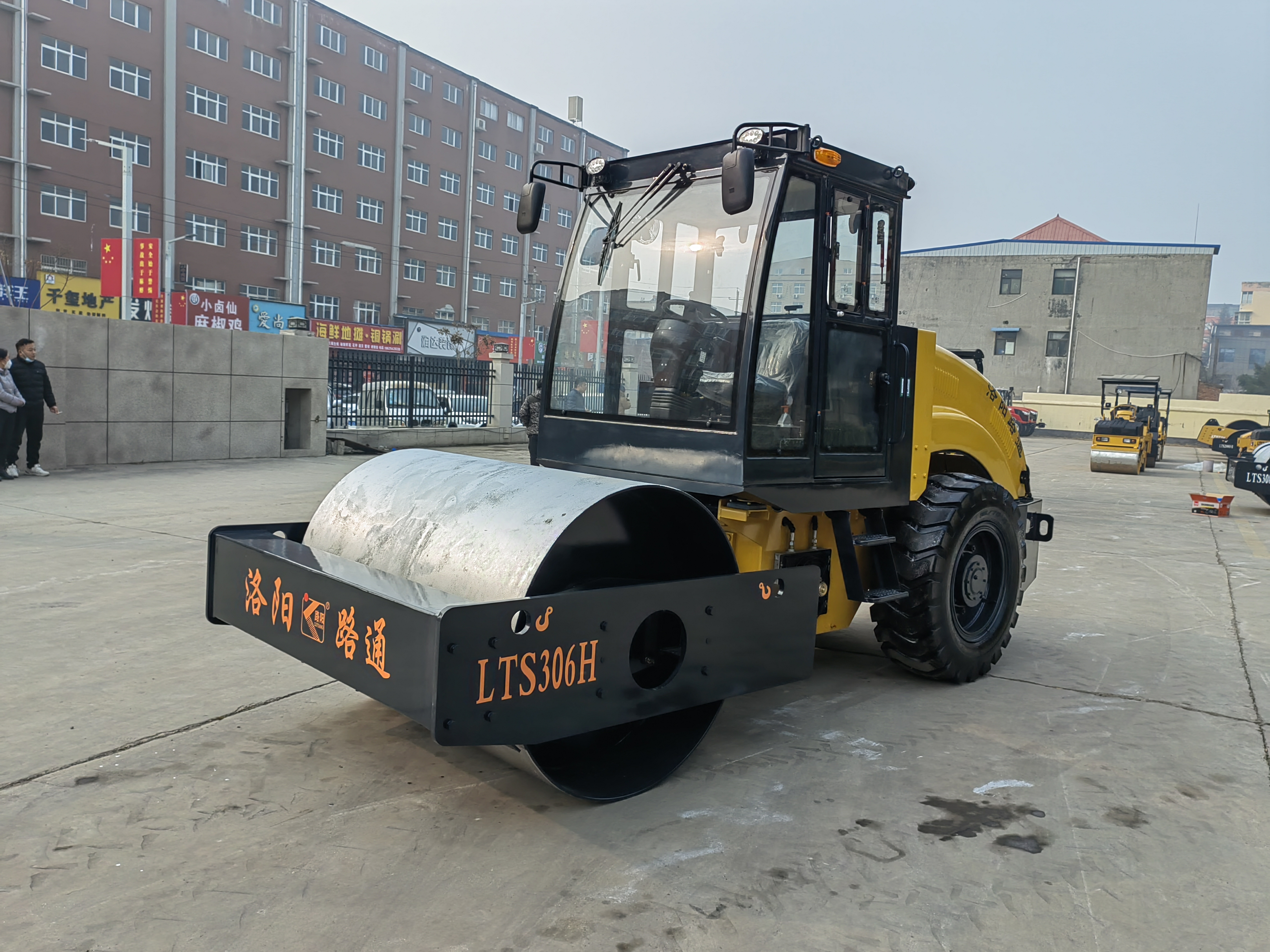 LTS306H Road Roller | Energy-saving, Efficient and Stable for All Working Conditions