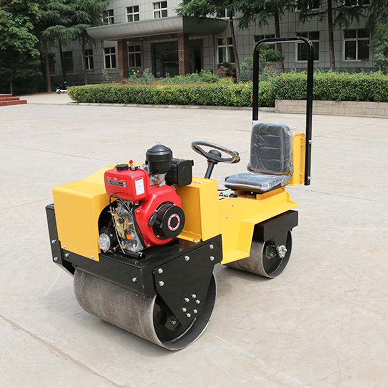 LTS08 Double‑Drum Vibratory Roller | Compact Compaction Solution for Confined Job Sites